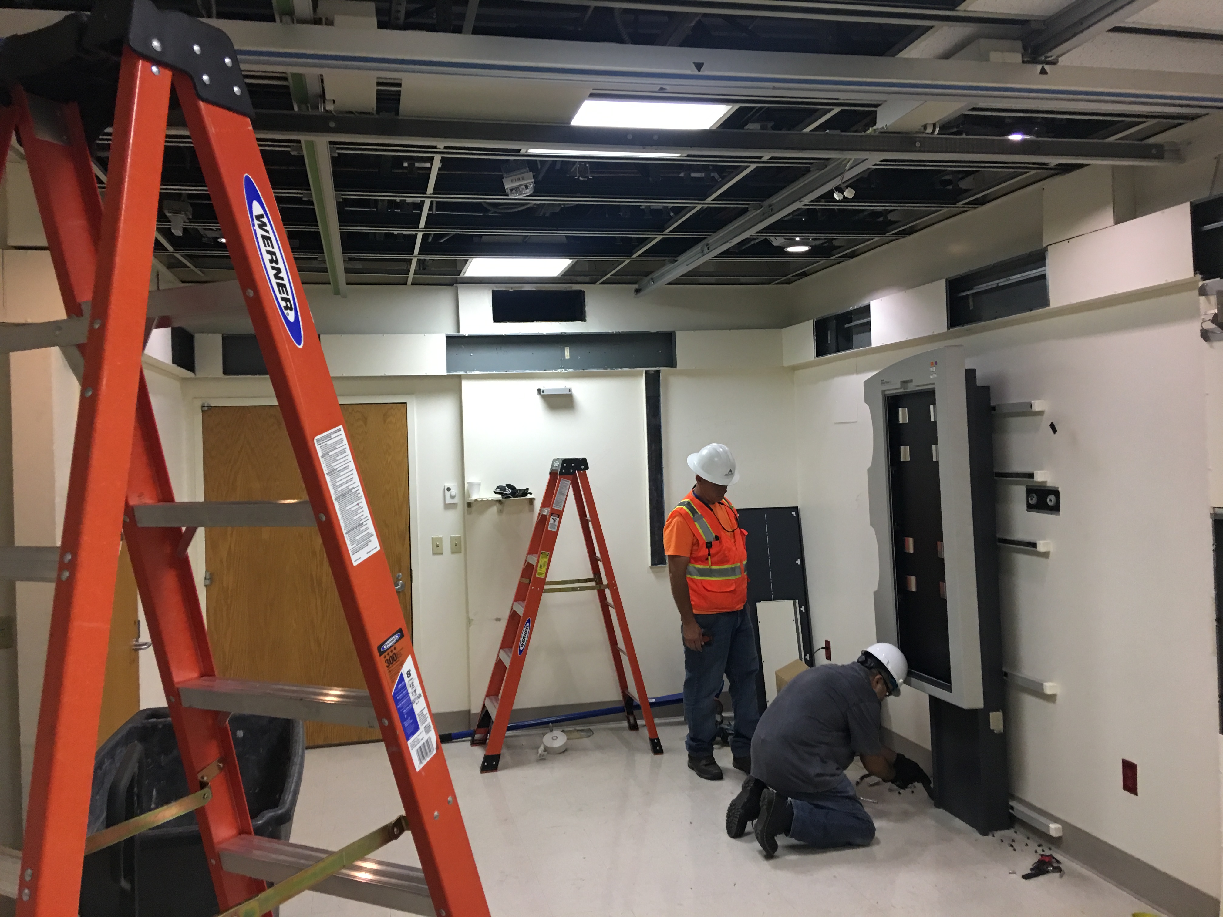 Deinstalling a Philips x-ray room